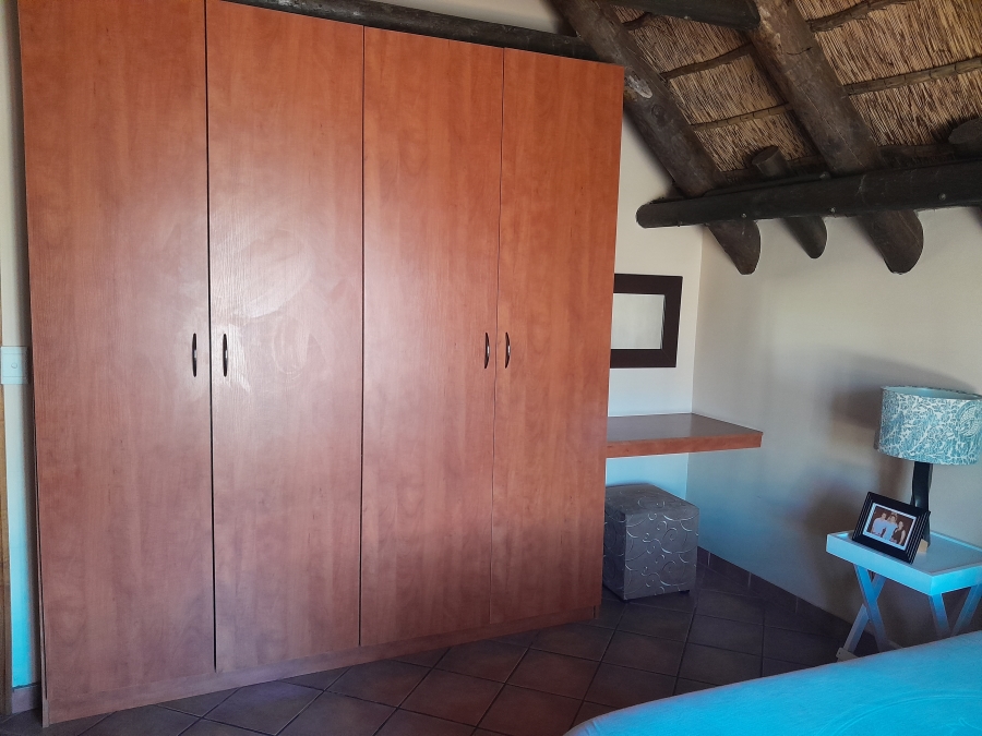 4 Bedroom Property for Sale in Albertinia Western Cape